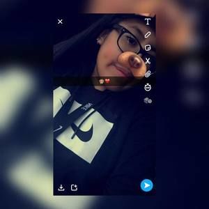 Meet your Posher, Ana